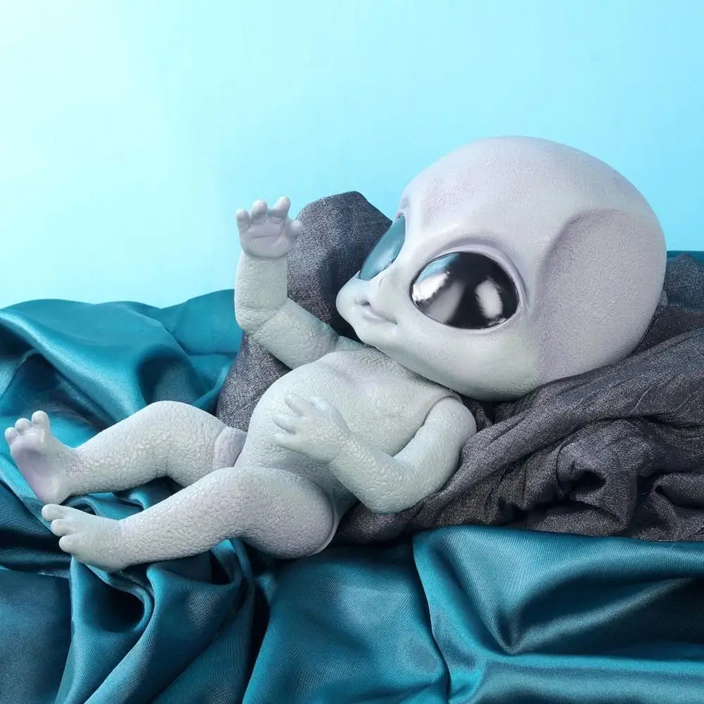 

14 Inch Realistic Rebirth Alien Doll Handmade Detailed Doll Painting Toy Vinyl Toy Collection I3A1