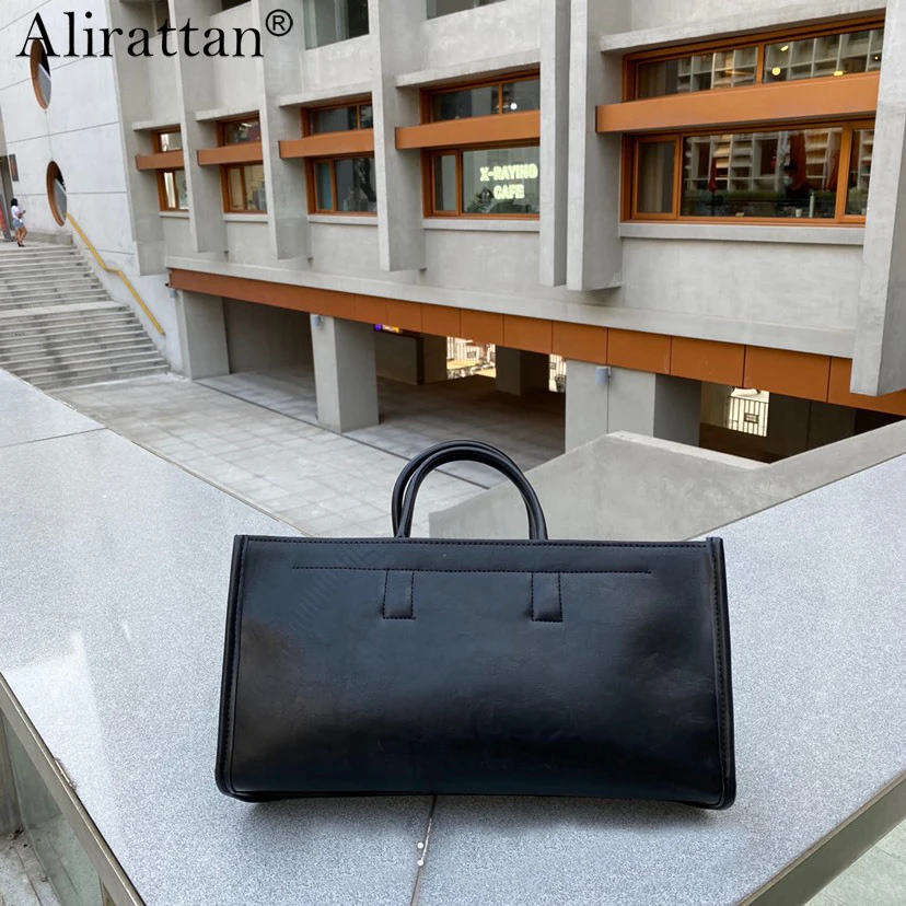 

Simple Black PU Leather Hand Carry Bags For Women 2021 New Fashion Brand Ladies All-Match Handbag Casual Wallet Shopping Bag