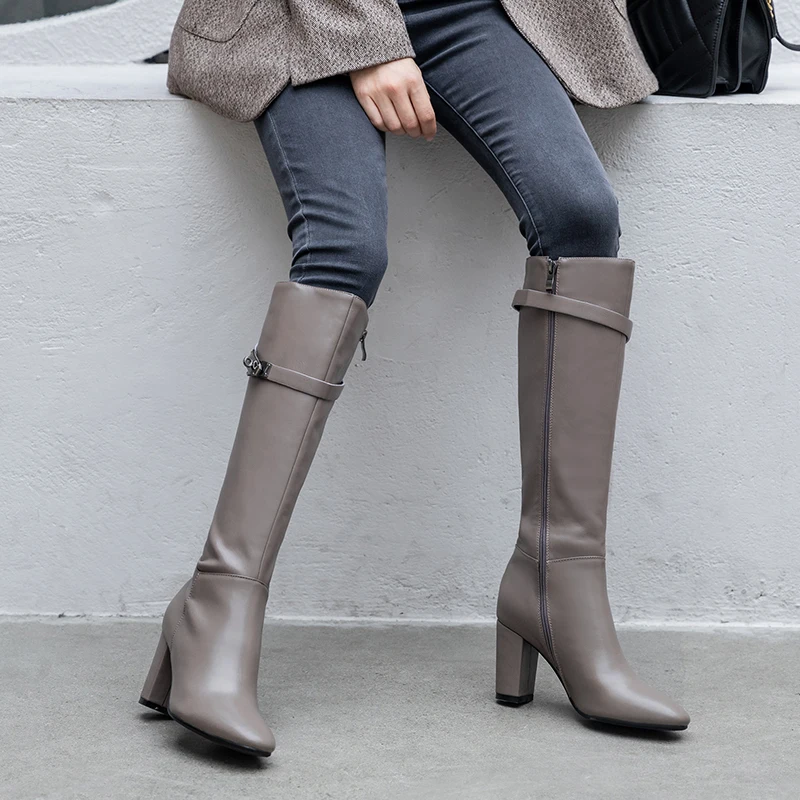 

ISNOM Motorcycle Boots Women High Heels Knee High Boot Woman Cow Leather Shoes Female Square Toe Metal Shoes Ladies Winter 2020