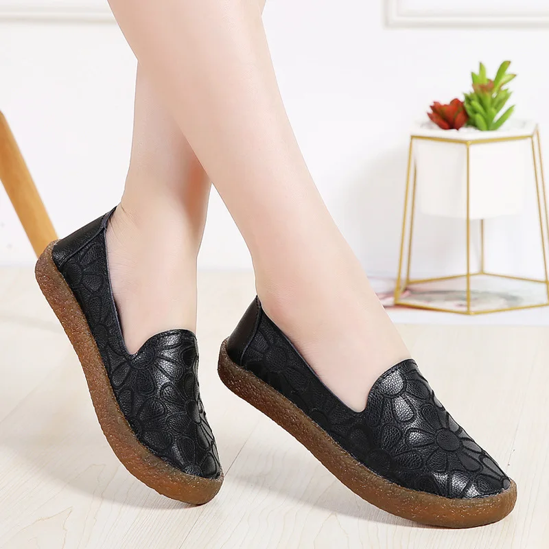 2019 primavera y otoño nuevos Женская обувь Гран-Размер de cuero moda bordado повседневная zapatos tendón suave