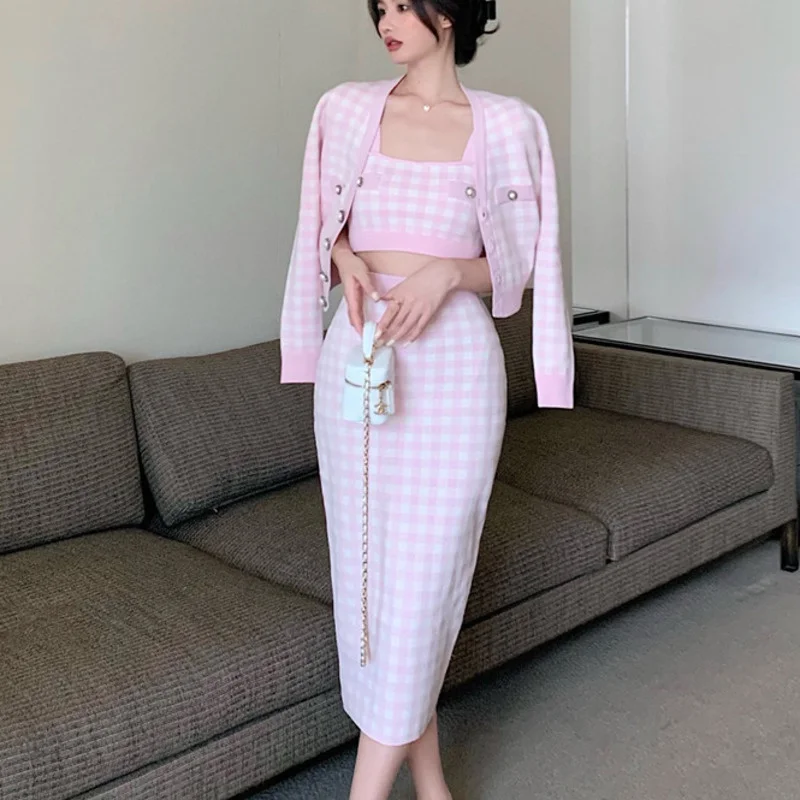 

New Autumn Winter Plaid Knitted Three Piece Set Women Sweater Cardigan Coat + Camisole + Bodycon Skirts Sets Casual 3pcs Suits
