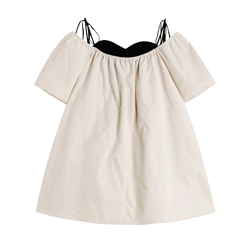 Женское платье на бретельках милое летнее с открытыми плечами и коротким рукавом