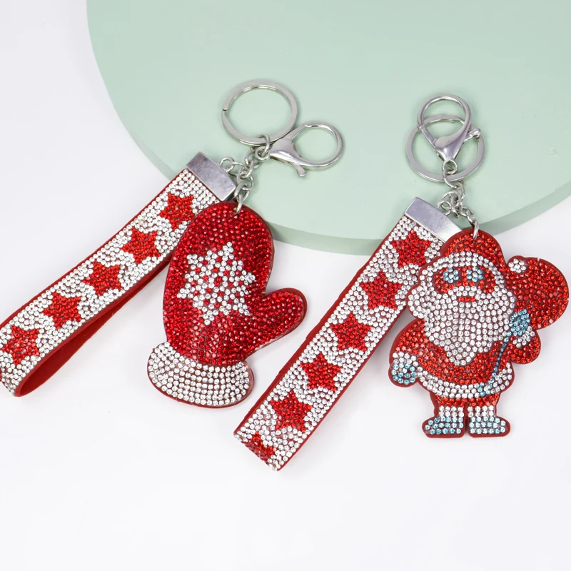 

Multi modeling Rhinestone red theme flannel keychain Handmade Bag key chain hanging creative Christmas gifts