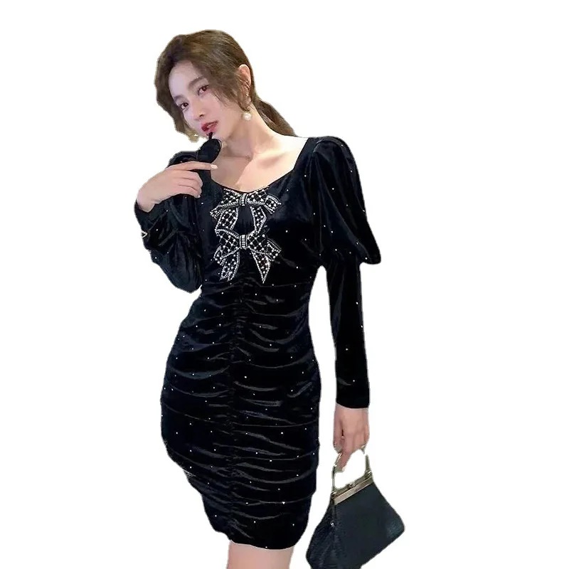 

Bowknot velvet full diamond wrap dress