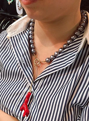 Vrouwen Чокеры kettingen колье Boho lariat nl perles bleues et pendentif corail красный коралл вешалка kettingen gelaagd - Окраска металла: necklace