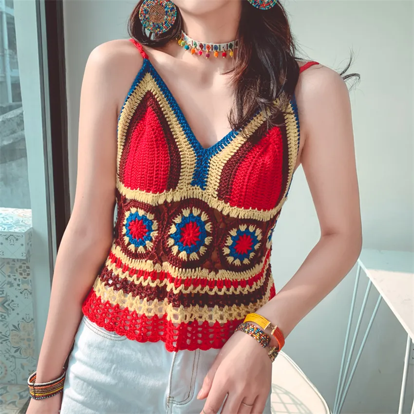 

2021 Bohemian Hollowe Out Patchwork Colorful Knit Halter Tops Women Summer Crochet Camis Mujer Handmade Beach Bikini Tops