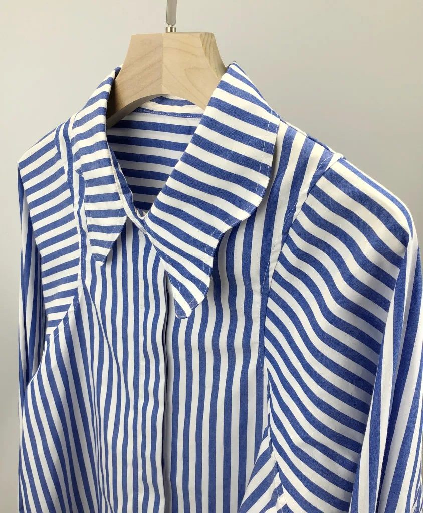 

Women Turn-Down Collar Stripes Blouse Ladies Long-Sleeved Cute Vintage Long Sleeve Shirt Tops 2021 Early Spring