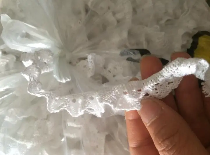 B 1.6cm wide white 10 Ярд/лот 1,6 см в ширину, бежевые эластичные КРУЖЕВНЫЕ ШТОРЫ со складками для дивана, кровати, юбки, кружевная ткань, одежда, мантия, аксессуары - Цвет: B 1.6cm wide white