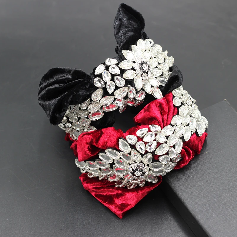 

Новая мода Роскошный барокко повязка на голову с бантом из инкрустированные Стразы для девушек на бал, роскошные путешествия повязка на гол...