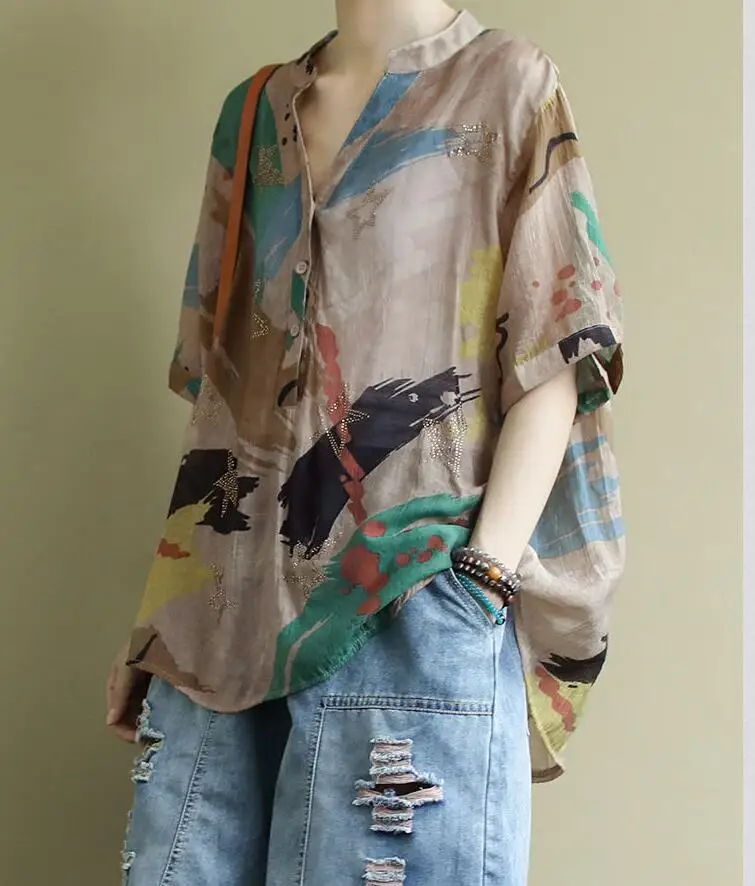 

2021 Summer New Arts Style Plus Size Women Short Sleeve Loose Diamond Shirts Cotton Vintage Print V-neck Blouses Rhinestones
