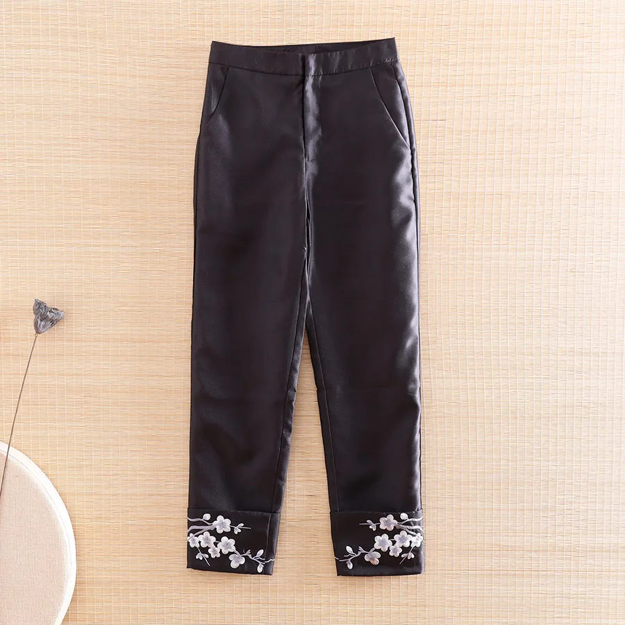 

High-end Women Floral Pants Vintage Royal Embroidery Plum Blossom Lady Beautiful Spring Autumn Trousers Female S-XXL