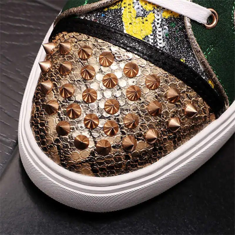 Harga Sneakers Atasan Tinggi Pria Muda Eropa Sepatu Kasual Rivet Punk Hip Hop Sepatu Bot Pergelangan Kaki Zapatillas Hombre