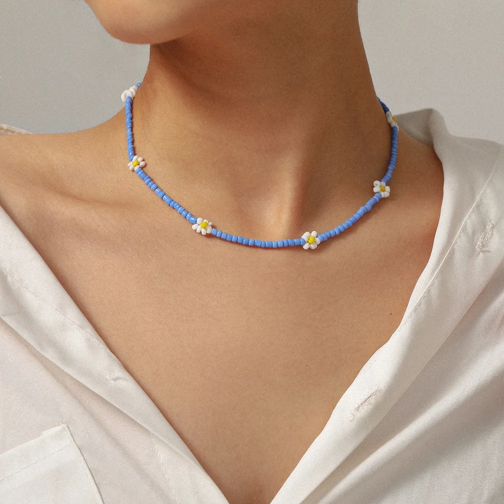 

Fashion Glass Choker Necklace Chain With Small Cute Flowers Necklace Statement Jewelry For Women Girls Wedding Bridal Necklaces