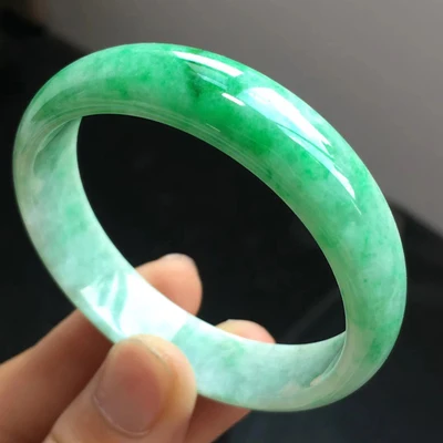 

Zheru Jewelry Natural Burmese Emerald Green 54-64mm Bracelet Elegant Princess Jewelry Best Gift for Mother and Girlfriend