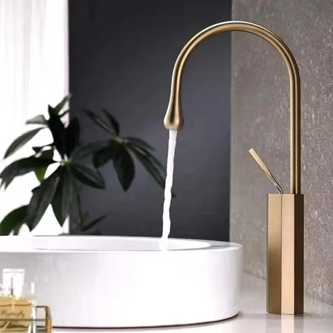 

Modern Brushed Gold Bathroom Basin Mixer Faucet
