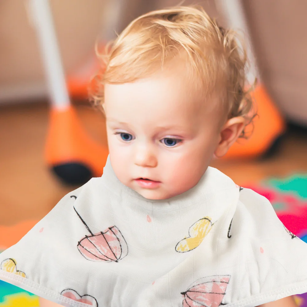 

1pc Shawl Shaped Infant Bib Lovely Eating Saliva Towel Lovely Newborn Dining Bib