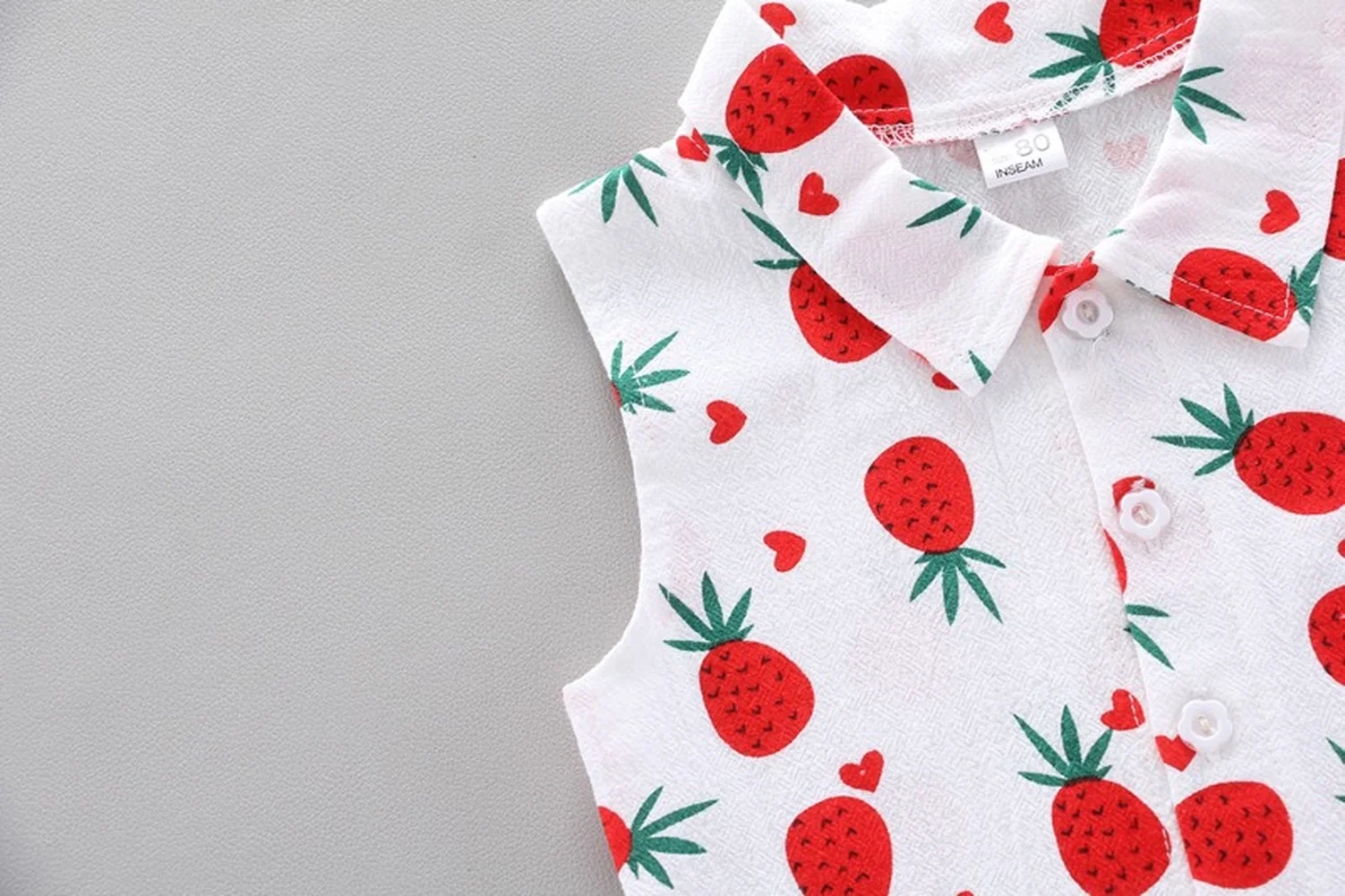 

New 2021 girls print T-shirt shorts suit children baby summer cartoon short-sleeved children's clothing strawberry dress