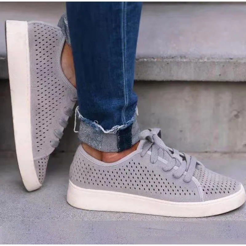 Женская обувь на плоской подошве дышащие кроссовки с вырезами замшевая