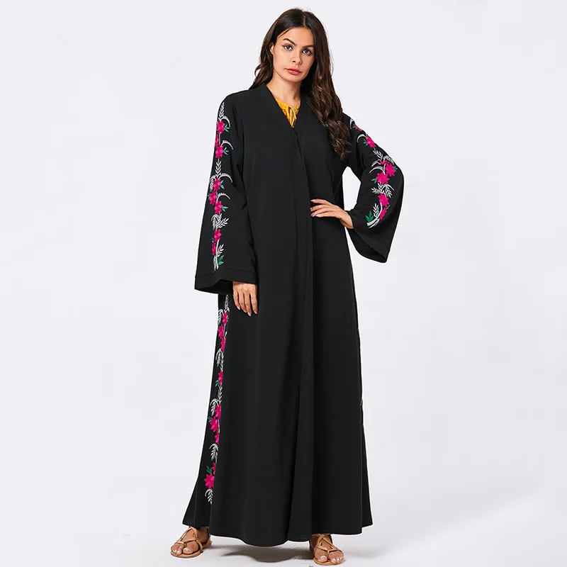 Женское кимоно в арабском стиле с вышивкой виде цветов|Мусульманская одежда| |