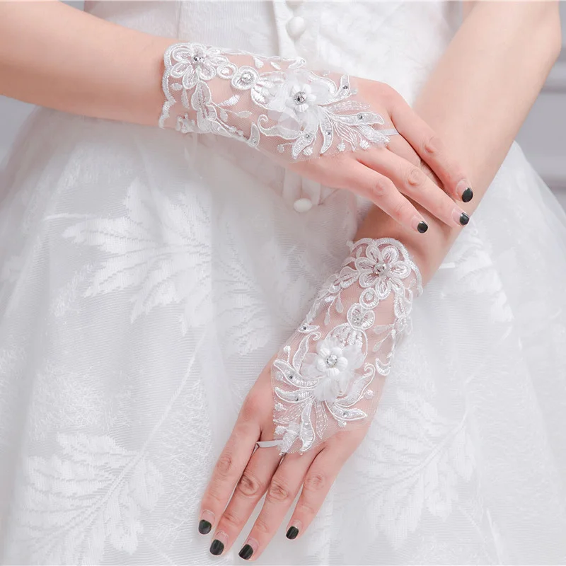 

Fashion Woman Glove White Lace Wedding Floral Fingerless Bride Short Performance Dance Decoration Paragraph Luva De Noiva GL0020