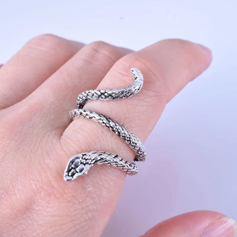 

1pcs Vintage Snake Shape Rings for Women Men Gothic Silver Color Animal Exaggerated Metal Alloy Finger Ring Sets Jewelry Punk