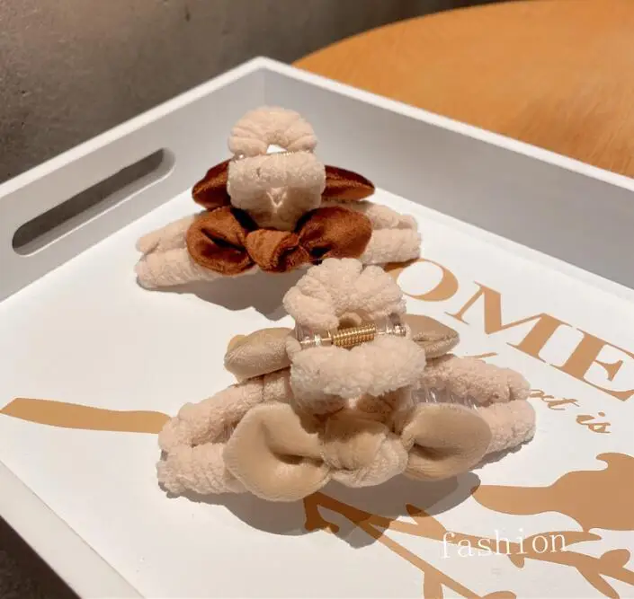 

Простой зажим-бант на осень и зиму, милый многодисковый зажим для волос на спину, зажим для волос в виде акулы, украшение для волос, шикарный ...