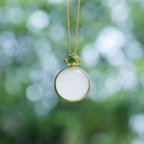 

Natural Hetian Jade White Jade Pendant S925 Sterling Silver round Jade Necklace Birthday Gift Simple Clavicle Chain Ladies