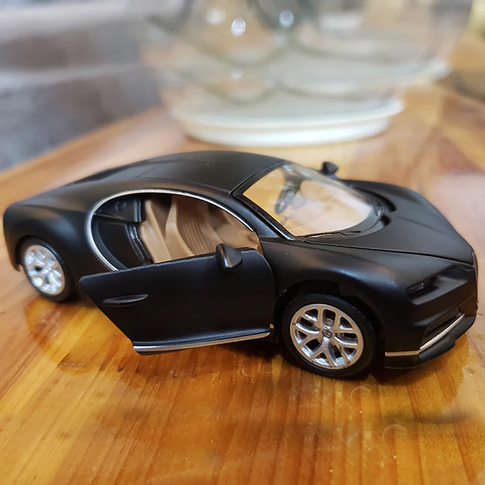 Модель автомобиля 1:32 из сплава модель спортивного украшение торта для детей