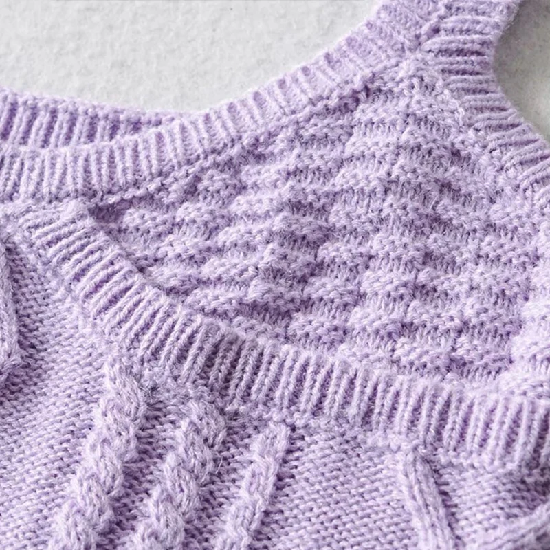 

Twist Cable V-neck knitted vest women's spring and summer 2021 New short V-neck woven sling top fashion clothing cami tops