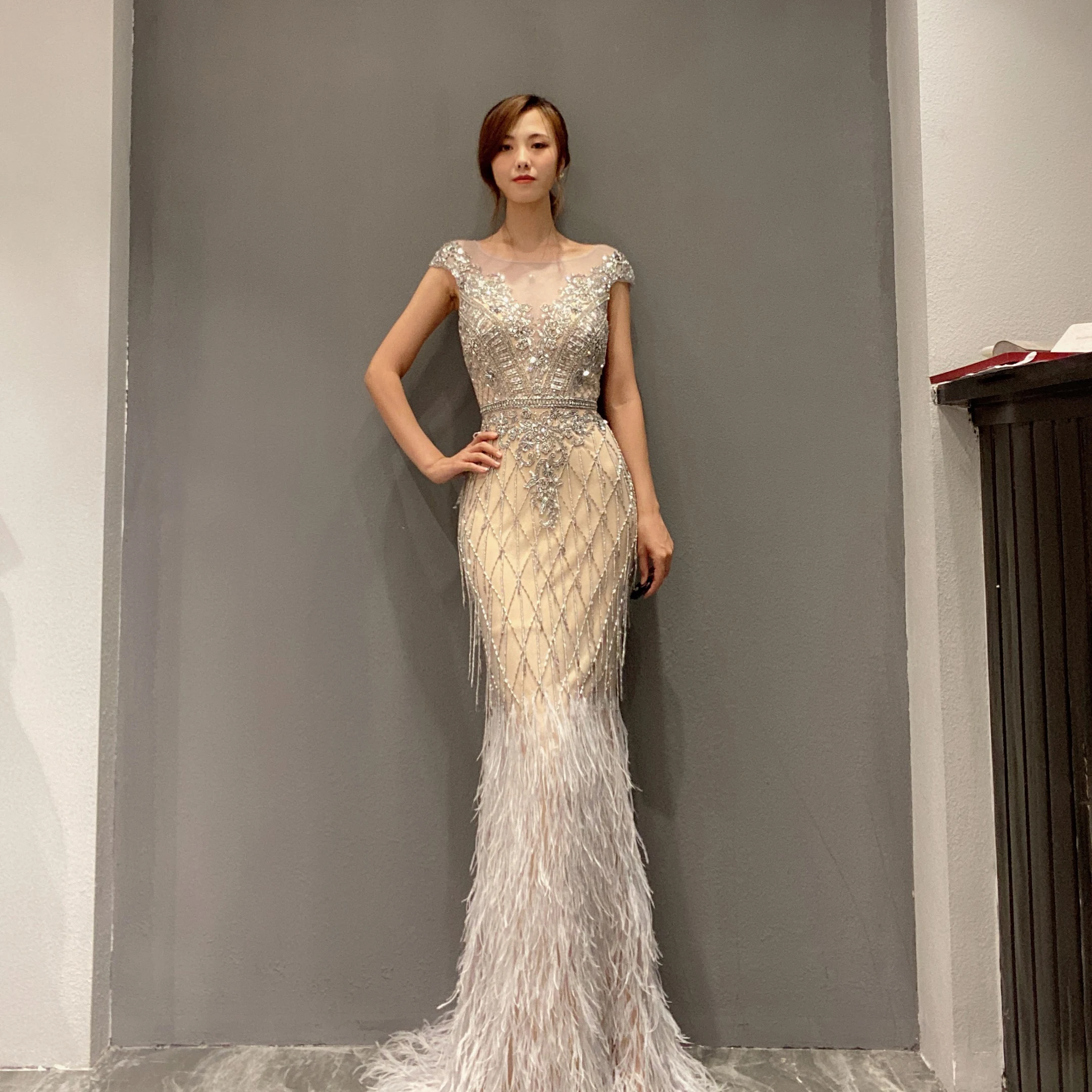 

Grey Arabia Luxury Cape Sleeves Beading mermaid Evening Dresses 2021 Formal Dress Gowns