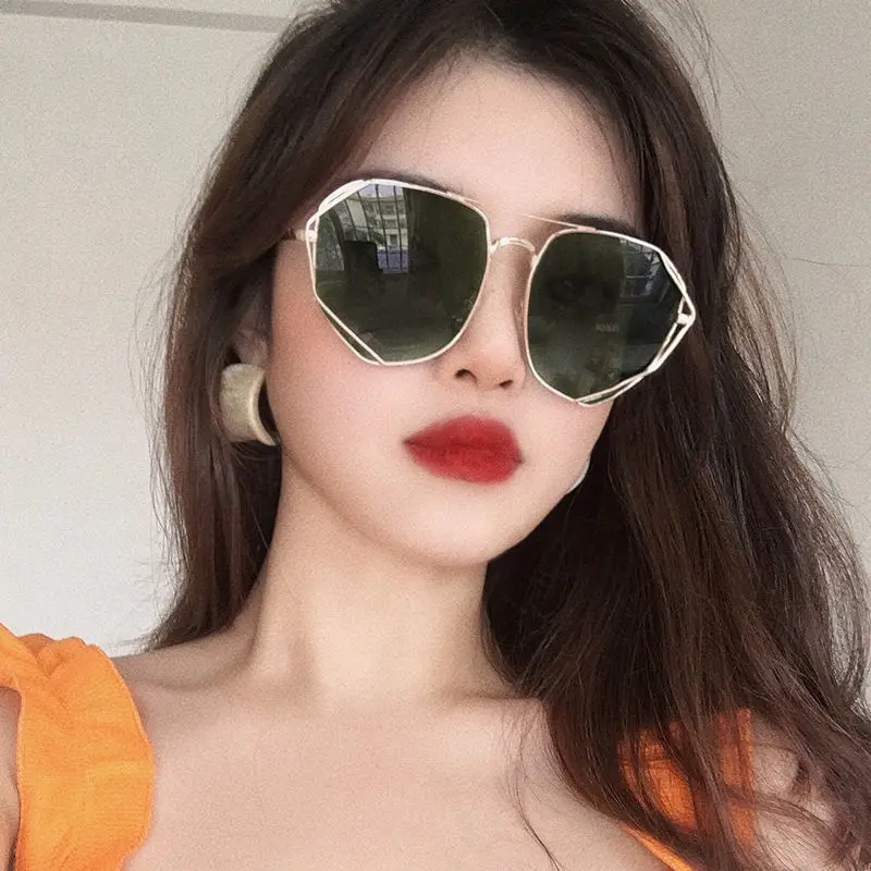 

2021 polygon Sunglasses Women Retro Classic Round Sun Glasses Fashion Men Women Luxury Vintage Black Mirrors Glasses UV400