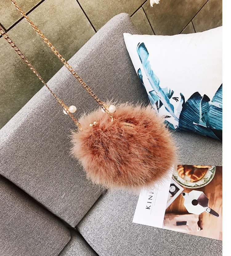 Luxury Designer Fur Purse Women Ostrich Feathers Evening Party Bag Famous Brand Handbag Fall Winter Party Day Cluthes Drop Ship
