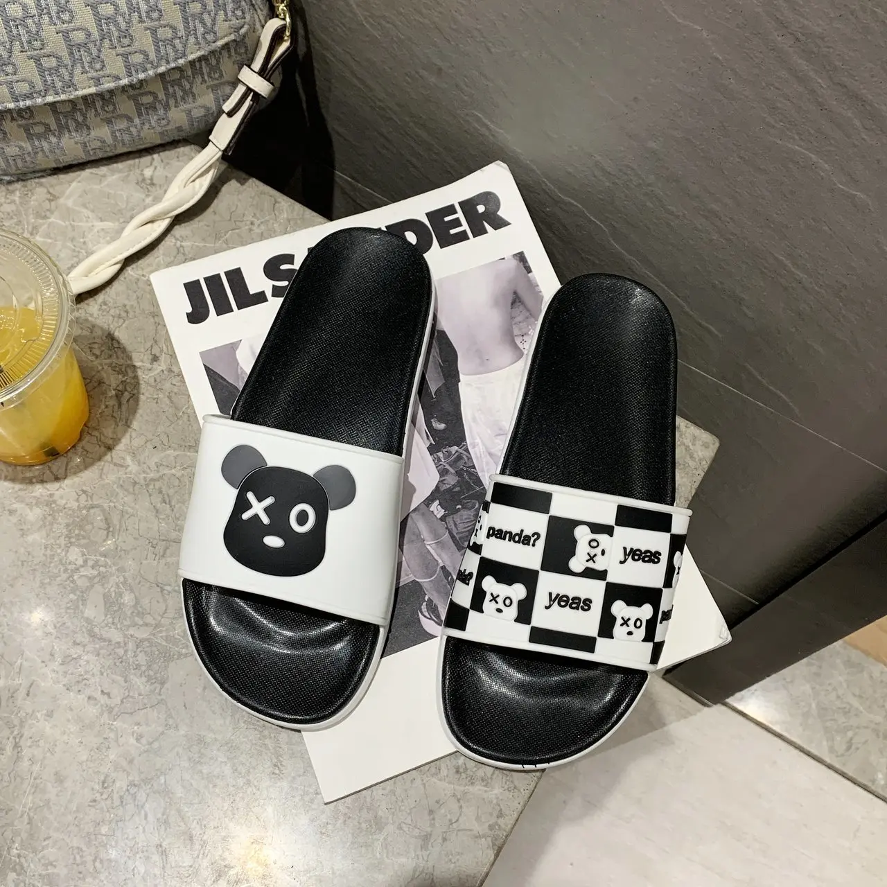

New Violence Bear Sliders Shoes Outdoor Summer Women Slippers Thick-heeled Soft-face Ladies Sandals Shoes Women Slippers