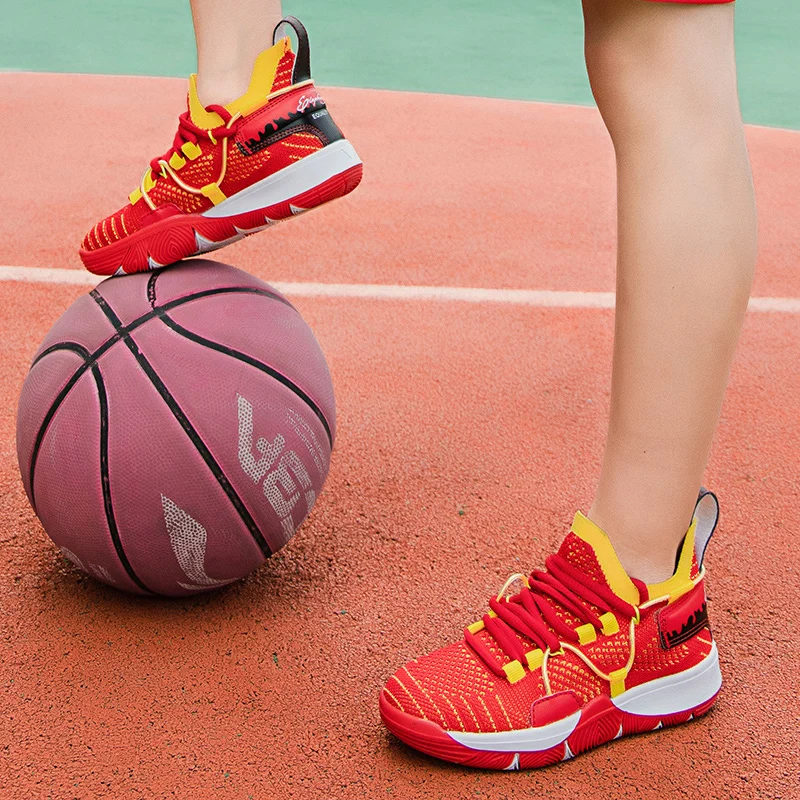 

New Sneakers Children's Basketball Shoes For Boys Non-Slip Kids Sport Shoes Girls Sneakers Outdoor Flying Woven Running Trainers