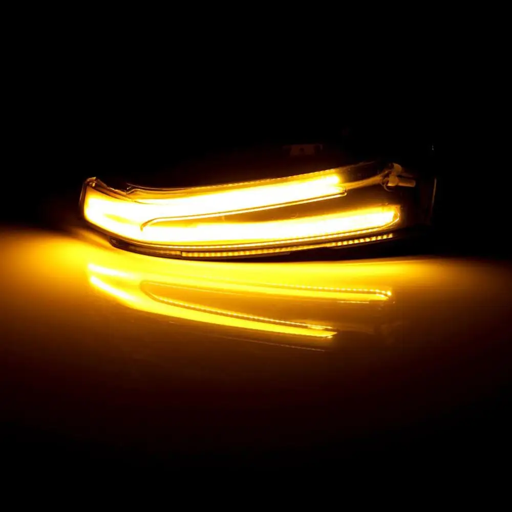 

2pcs Dynamic Car Turn Signal LED Light Side Mirror Indicator For Mercedes Benz W204 CLA A B C E S GLA GLK CLS Class W176 W212