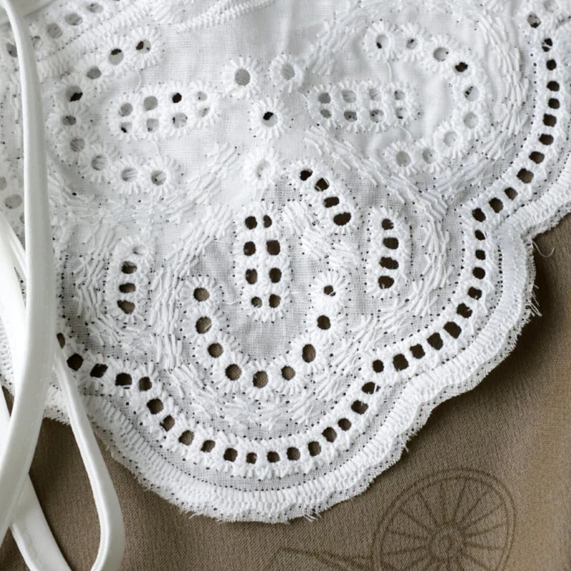 

Women Hollow Out Dragonfly White False Collar Jacquard Shawl Necklace Capelet F3MF