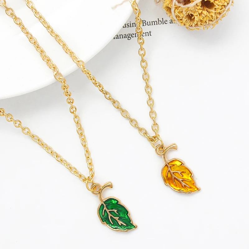 Ожерелье с подвеской в виде листьев растений металлическое ожерелье кулоном