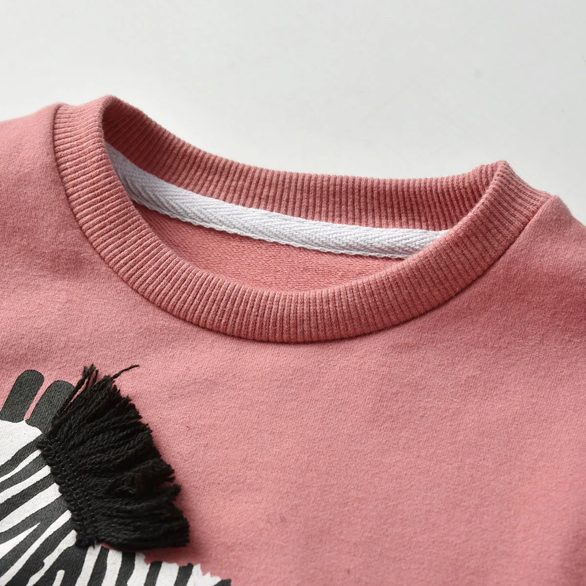 Осенний свитер для маленьких мальчиков и девочек мультяшное животное Зебра