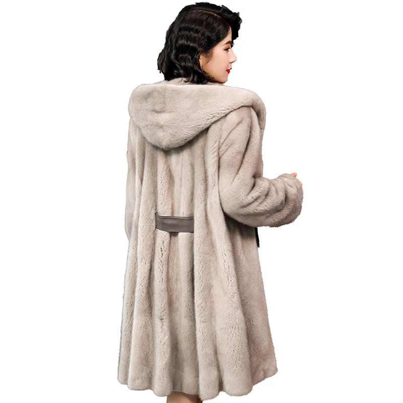 

2020 winter new whole mink fur coat women's long section young fashion with hooded skirt pendulum fur coat