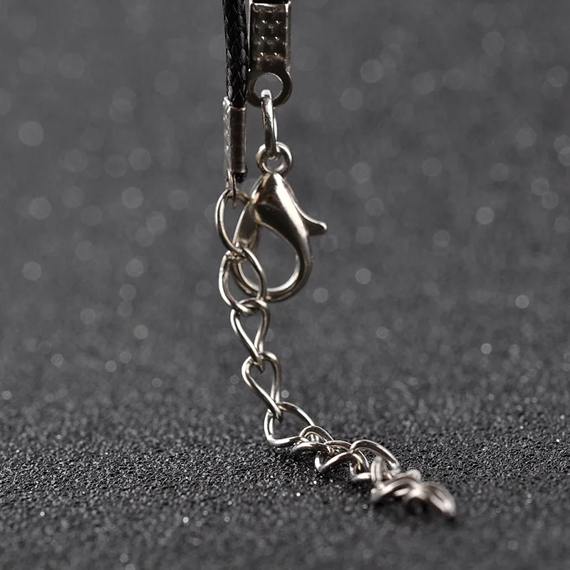 

Naruto Cosplay Konoha Symbol Necklace Anime Props Accessories Men Women Gift Anime Decor