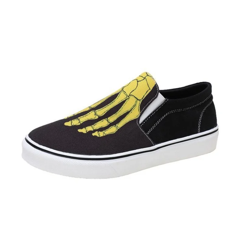 

female Slip On Shoes loafers 2021 summer Skull Print Sneakers women Comfortable Fall Fashion canvas Shoes 2.5