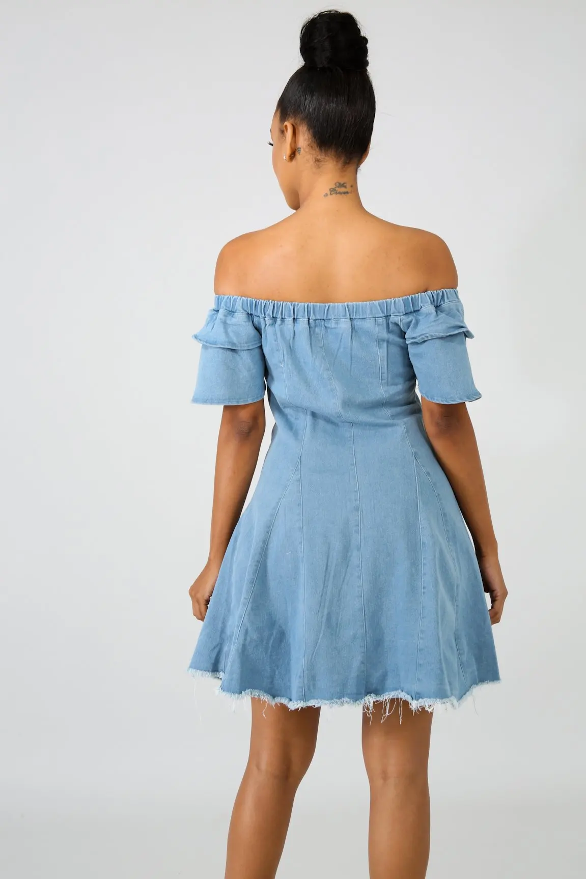 

Denim Slash Neck Short Sleeves Buttons Loose Mini Dress New Spring and Summer Hot Style Women Clothes
