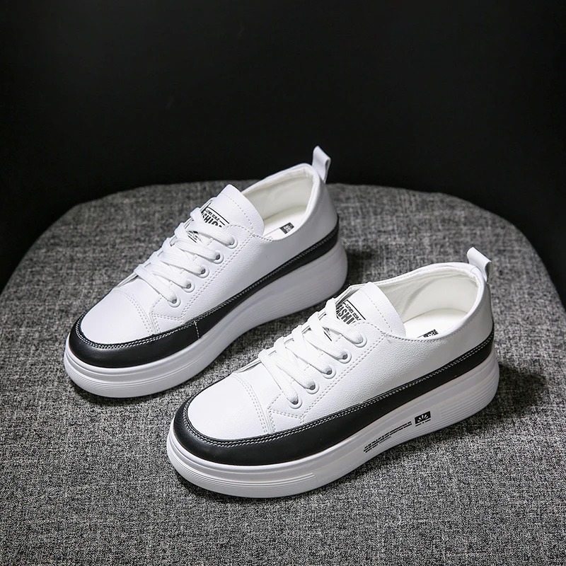 

Increase small white shoes 2020 new women's shoes wild net red thick-soled casual sports board shoes autumn explosion style