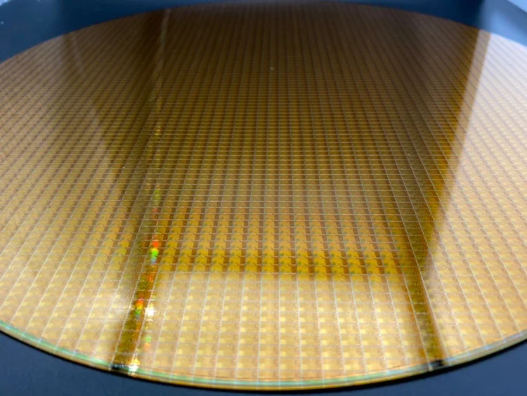 

12inch Lithography Piece Circuit Chip Semiconductor Silicon Crystal Round Wafers Display Teaching (Send Random color)