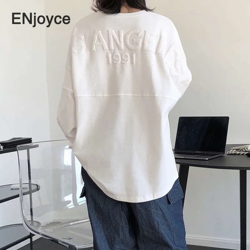 Женская толстовка большого размера с буквенным принтом на весну и осень