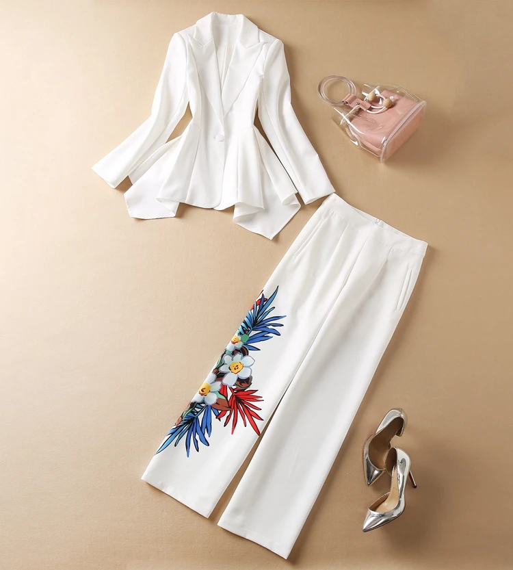 

Женское платье с V-образным вырезом, длинным рукавом и цветочным принтом