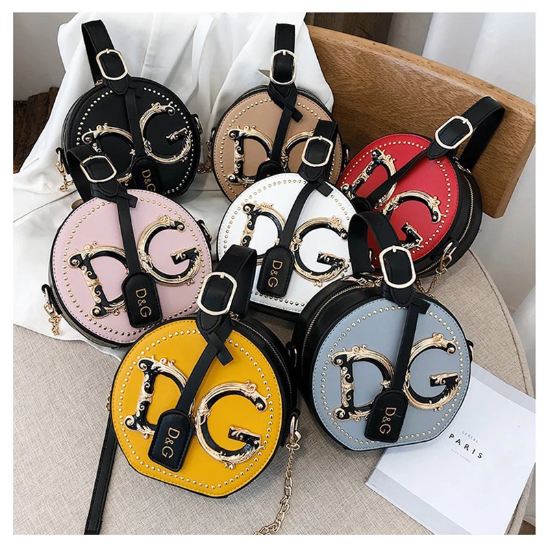 

New Women's Casual Handbags Fashion All-match Women's Round Handbags Rivets Messenger Students Sweet and Cute Chain Bag