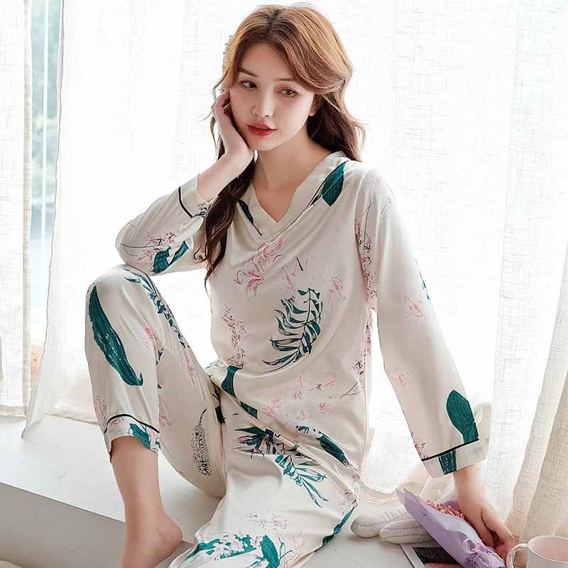 

Long Sleeve Silk Pajamas Sets for Women Autumn Silk Sleepwear Pyjamas Nightwear Set Young Girl Pajama Sets V-neck Sleepwear Set