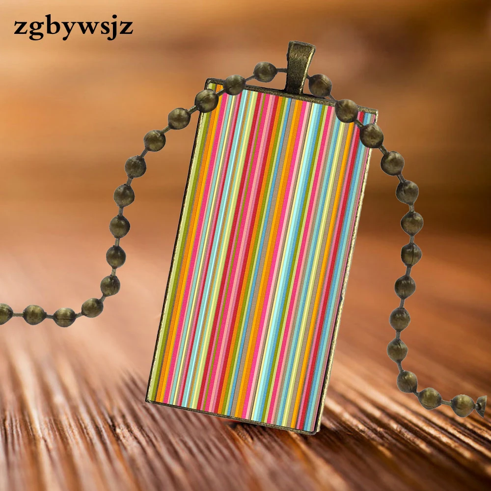 Цветная полоса текстурный фон брендовые стальные цветные ювелирные изделия