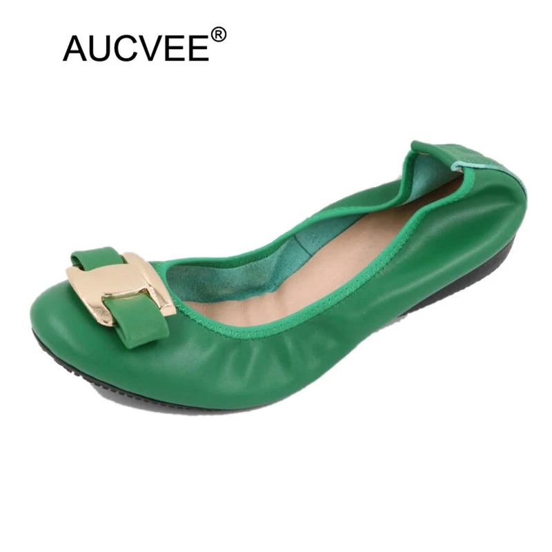 Женские туфли без застежек из натуральной кожи с металлическим бантом|Обувь